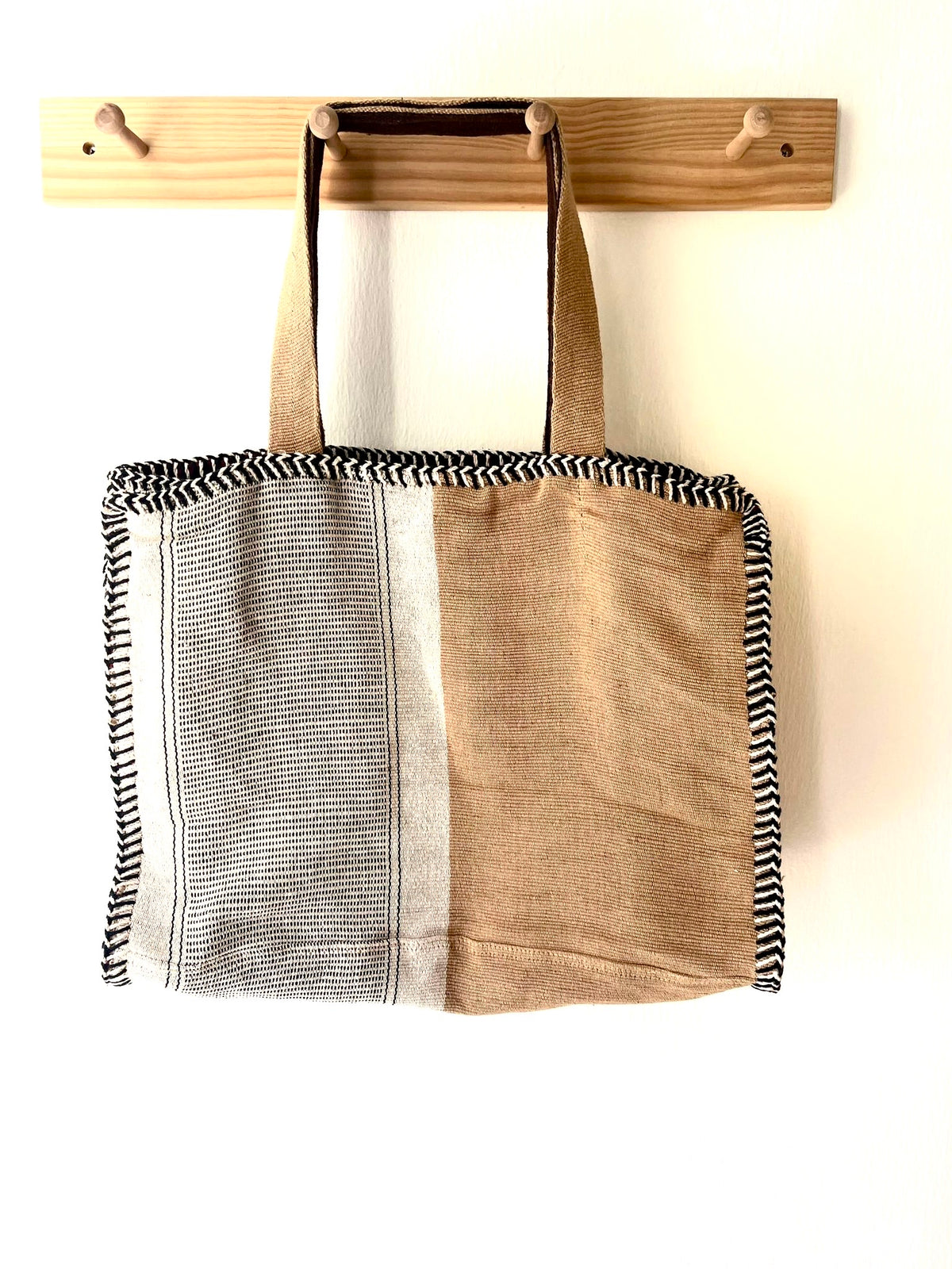 XL Tote bag- Beige, brown & black