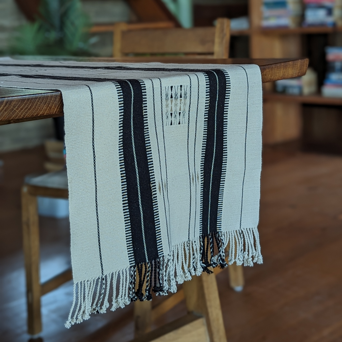 Naga B&W Table Runner- Medium