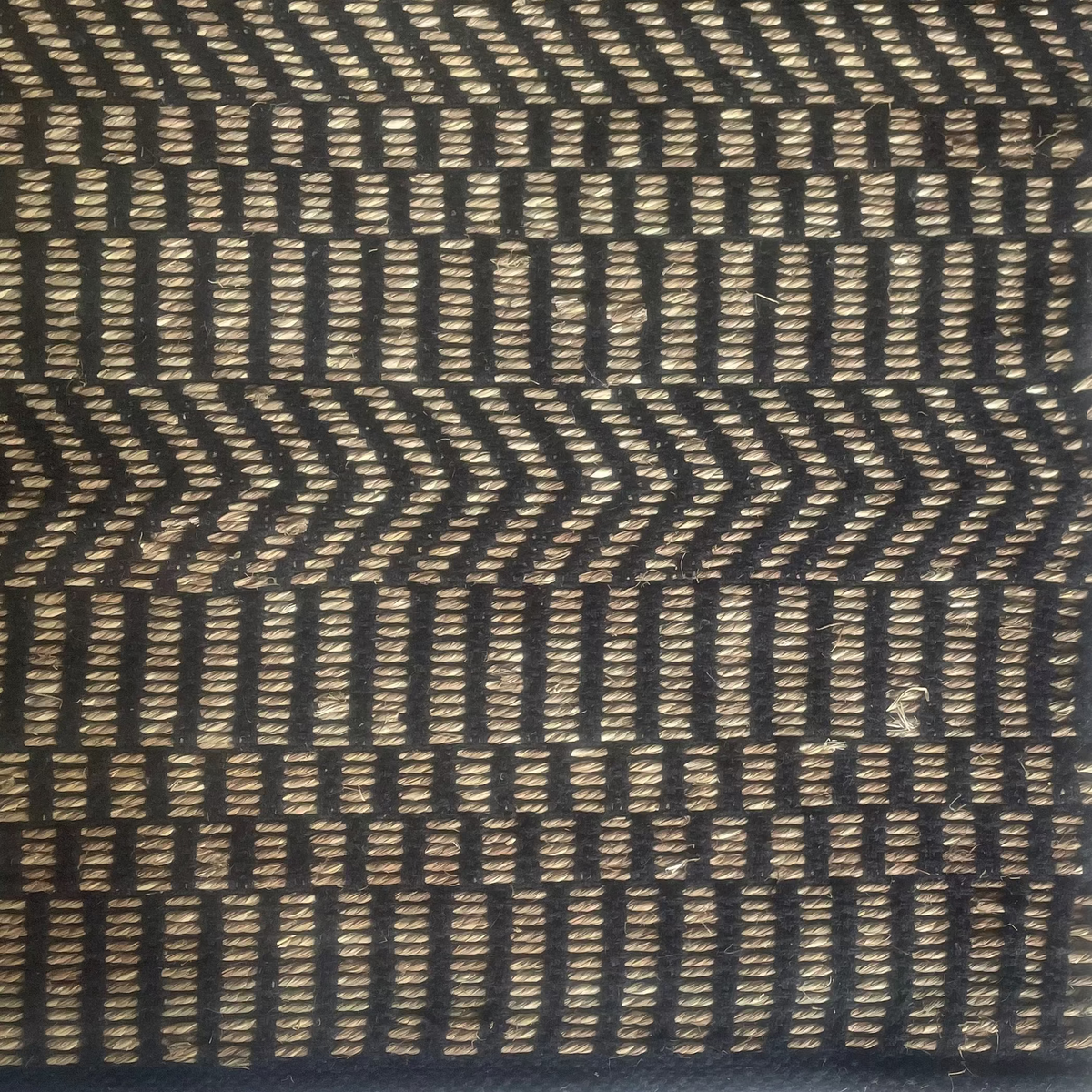 Natural Jute & Black Entryway Rug