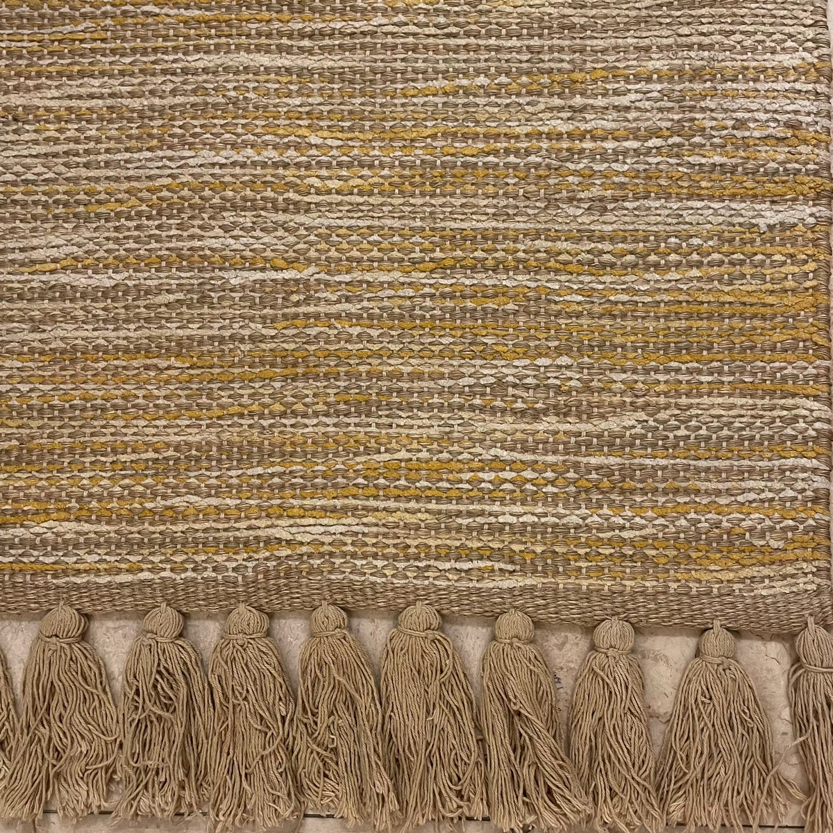 Pili Jute Chenille Entryway Rug