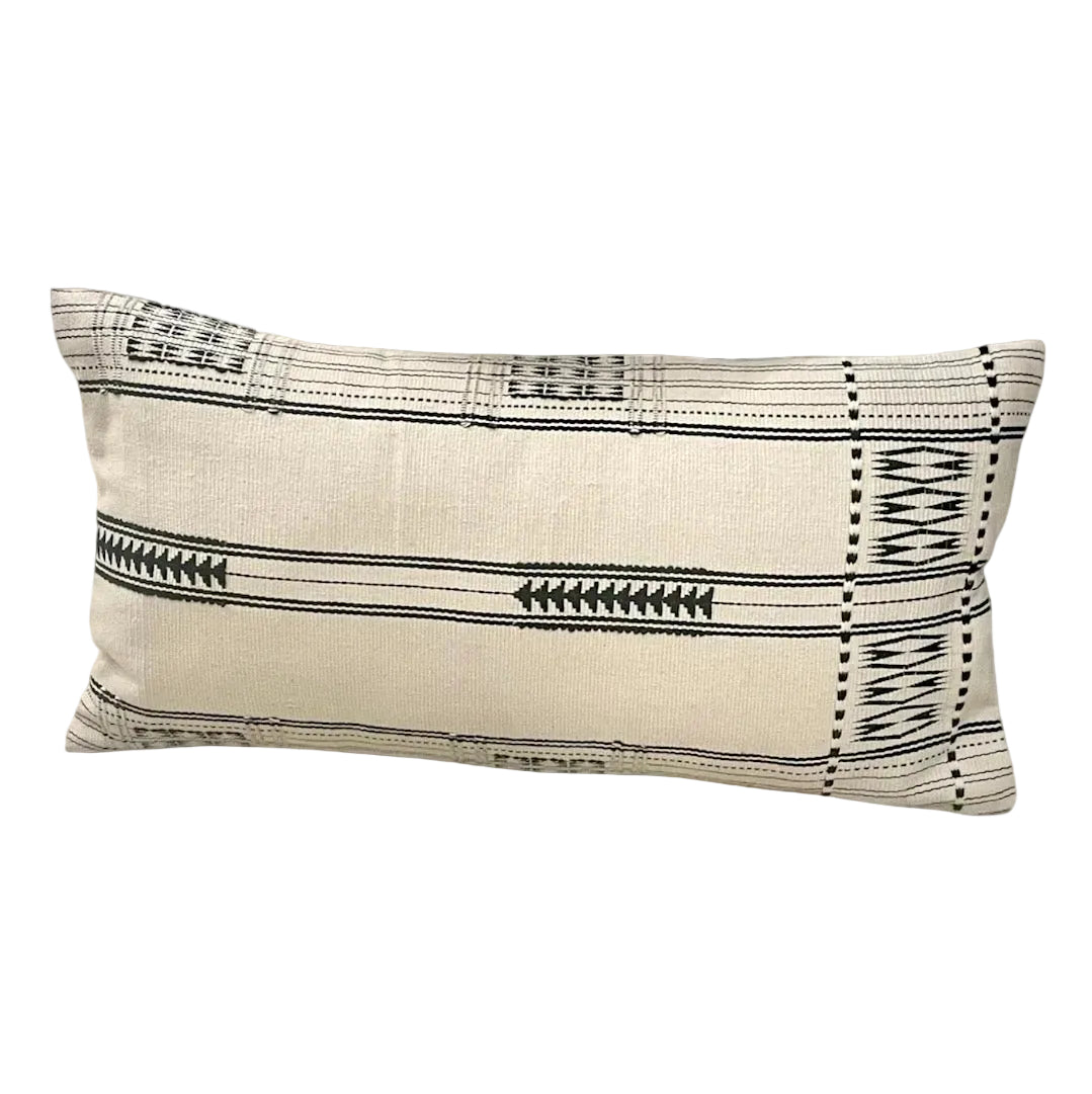 Baku Black & White Naga Lumbar