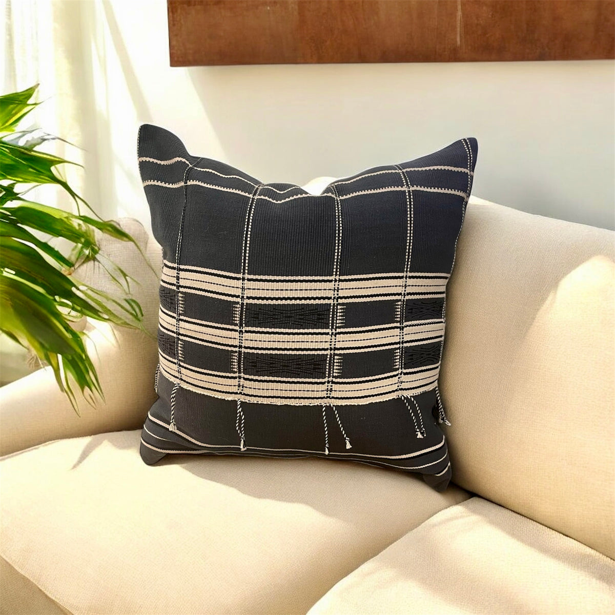Nila Naga Cushion Cover