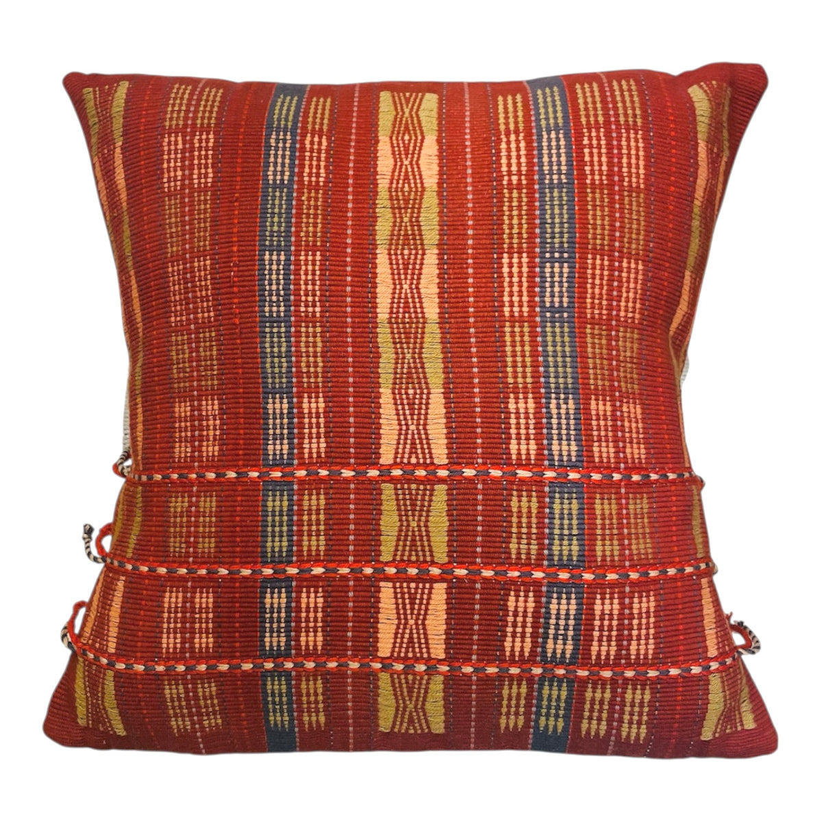 Kota Naga Cushion Cover