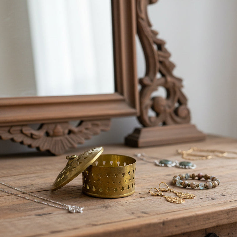 Biji Brass Box