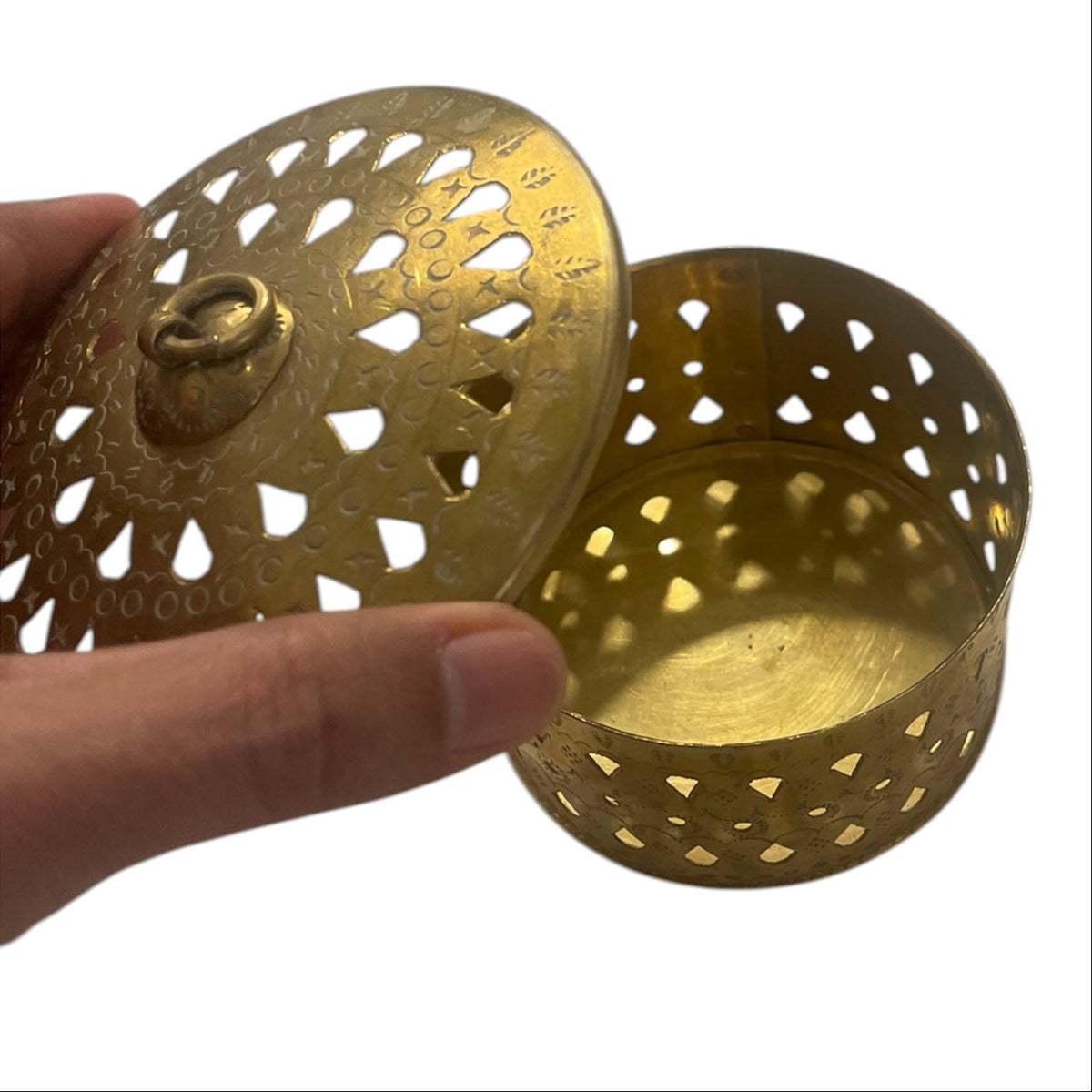 Biji Brass Box