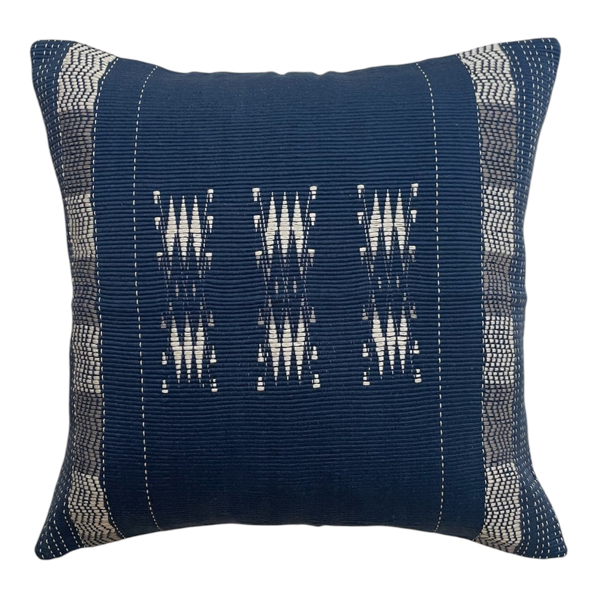Nila Naga Cushion Cover