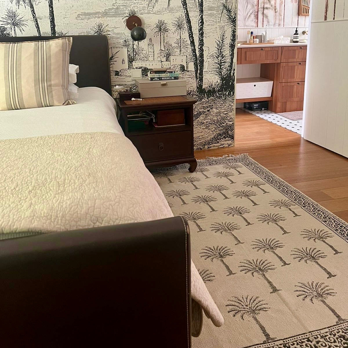 Tropical Palms Rug- 152 X 243cm ( 5 x 8ft)